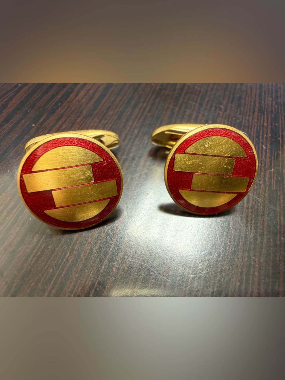 Vintage Sporrong & Co Swedish Red Enamel Cufflinks Signed Gold Estate swivel